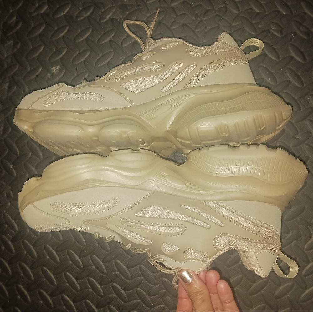 Men Beige Chunky Platform Sneakers - Picture 8 of 12